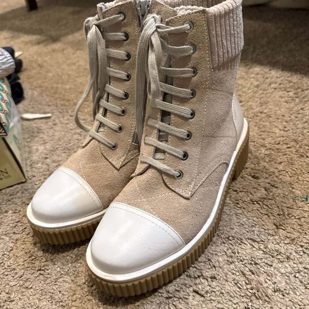 Vaneli MAGE Suede Lace-Up Combat Boots in Light Grey and White